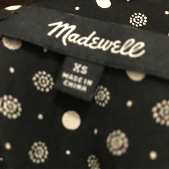 Madewell Petalplay Romper in Dotmix XS - Picture 6 of 6